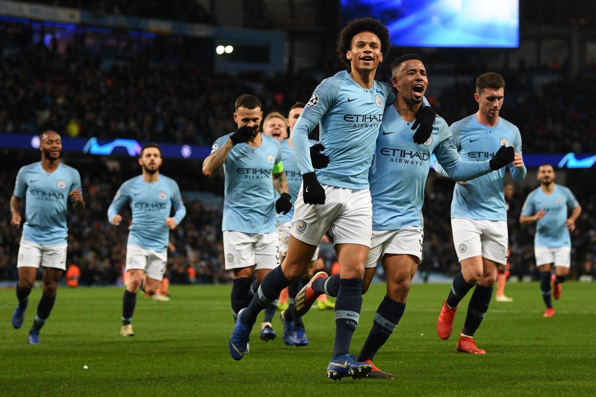 轻球员的案 轻球员的案